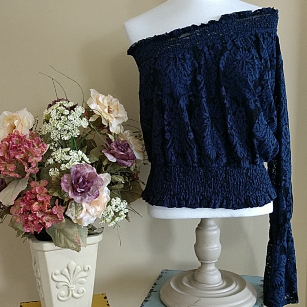 NEW Sexy One Shoulder Top Lace Stretch Split Sleeve Long Bell Bold Elements Sm - Picture 4 of 8